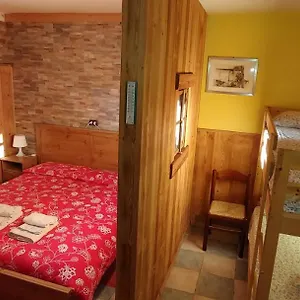  Bed & Breakfast Cav Rondinella Italia