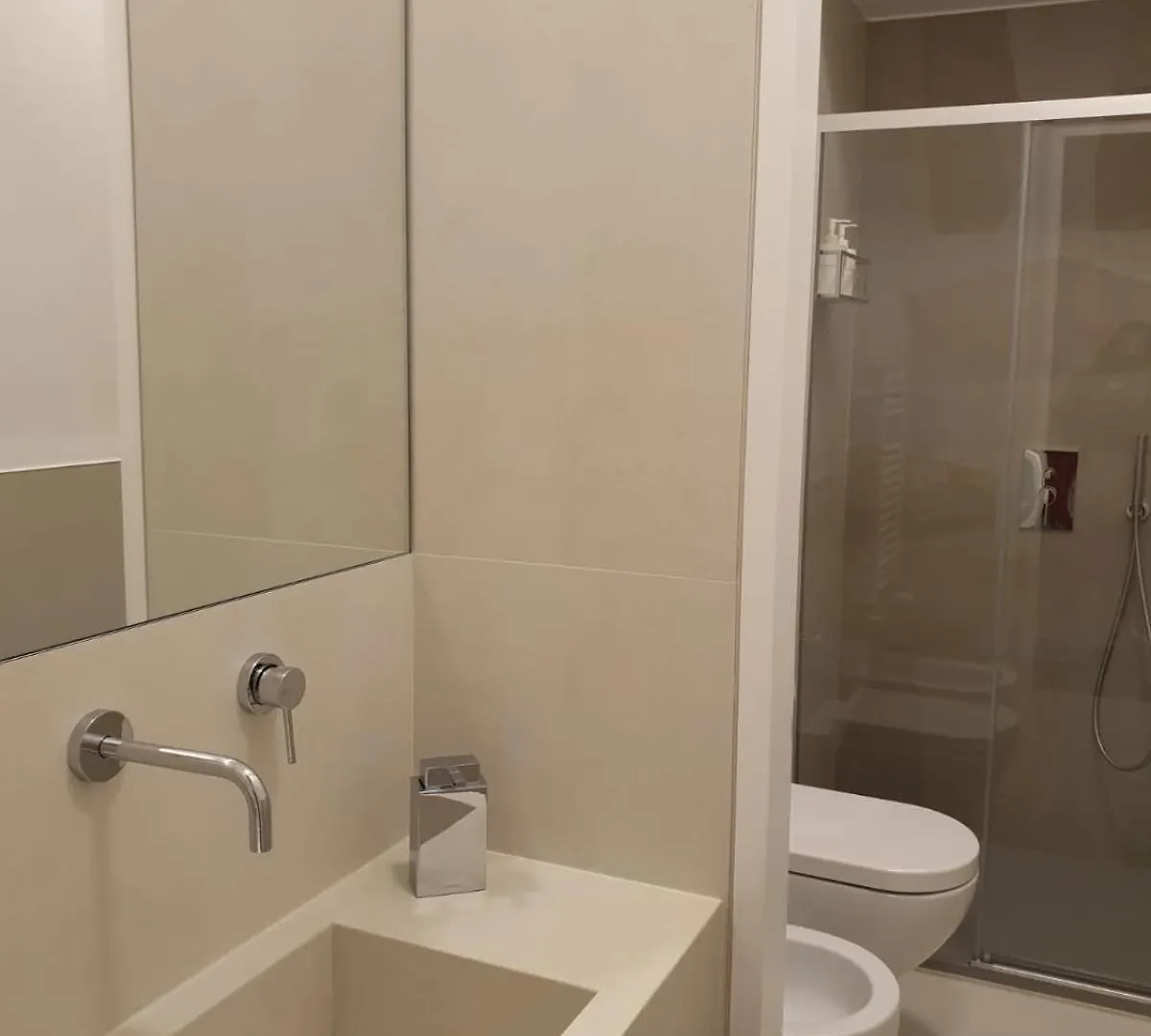 Bed and Breakfast Cosmopolitan-Bari 0*, Bari Italien